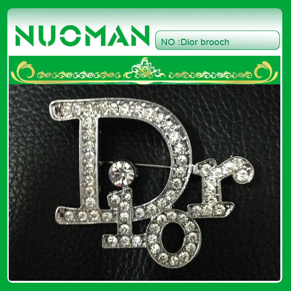 DIOR BROOCH